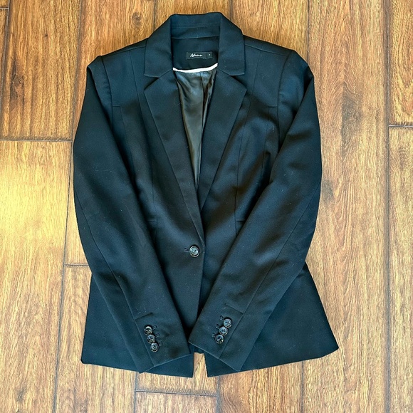 Reitmans Women's Classic Black Stretch Blazer - size 4 - Picture 1 of 5